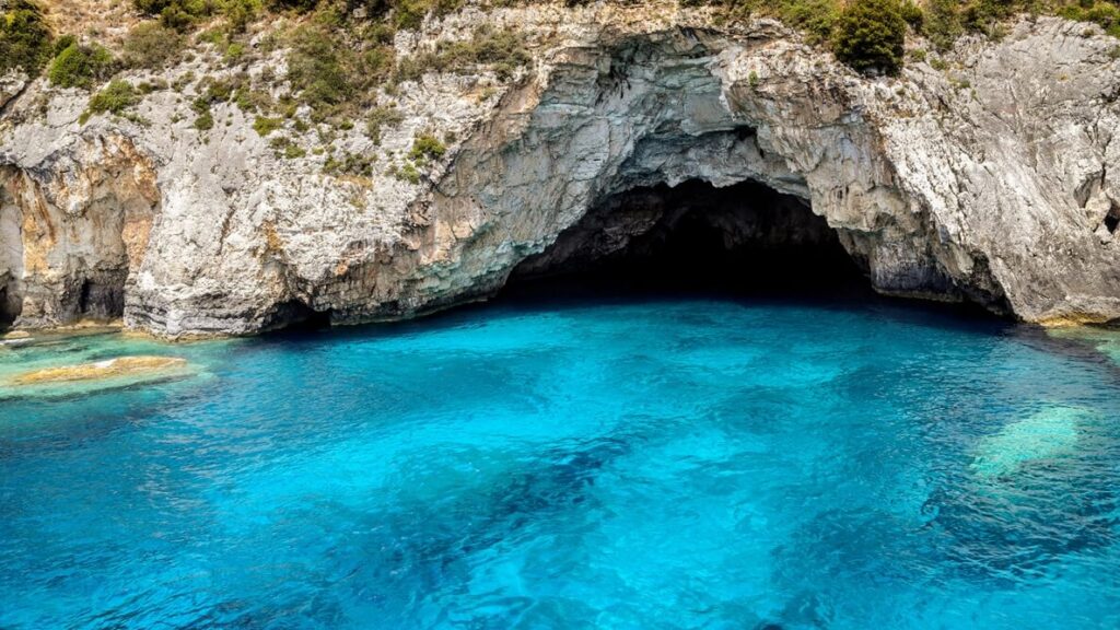Paxos - Antipaxos